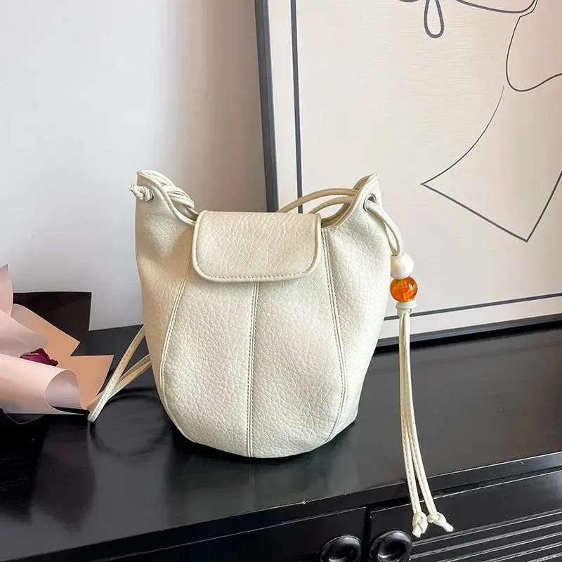 2025 Hot Sale Bucket Type Crossbody Bag – Solid PU with Sewing Thread & Soft Flap Pocket