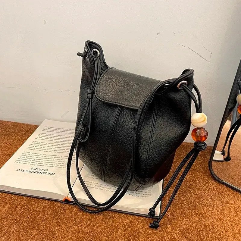 2025 Hot Sale Bucket Type Crossbody Bag – Solid PU with Sewing Thread & Soft Flap Pocket