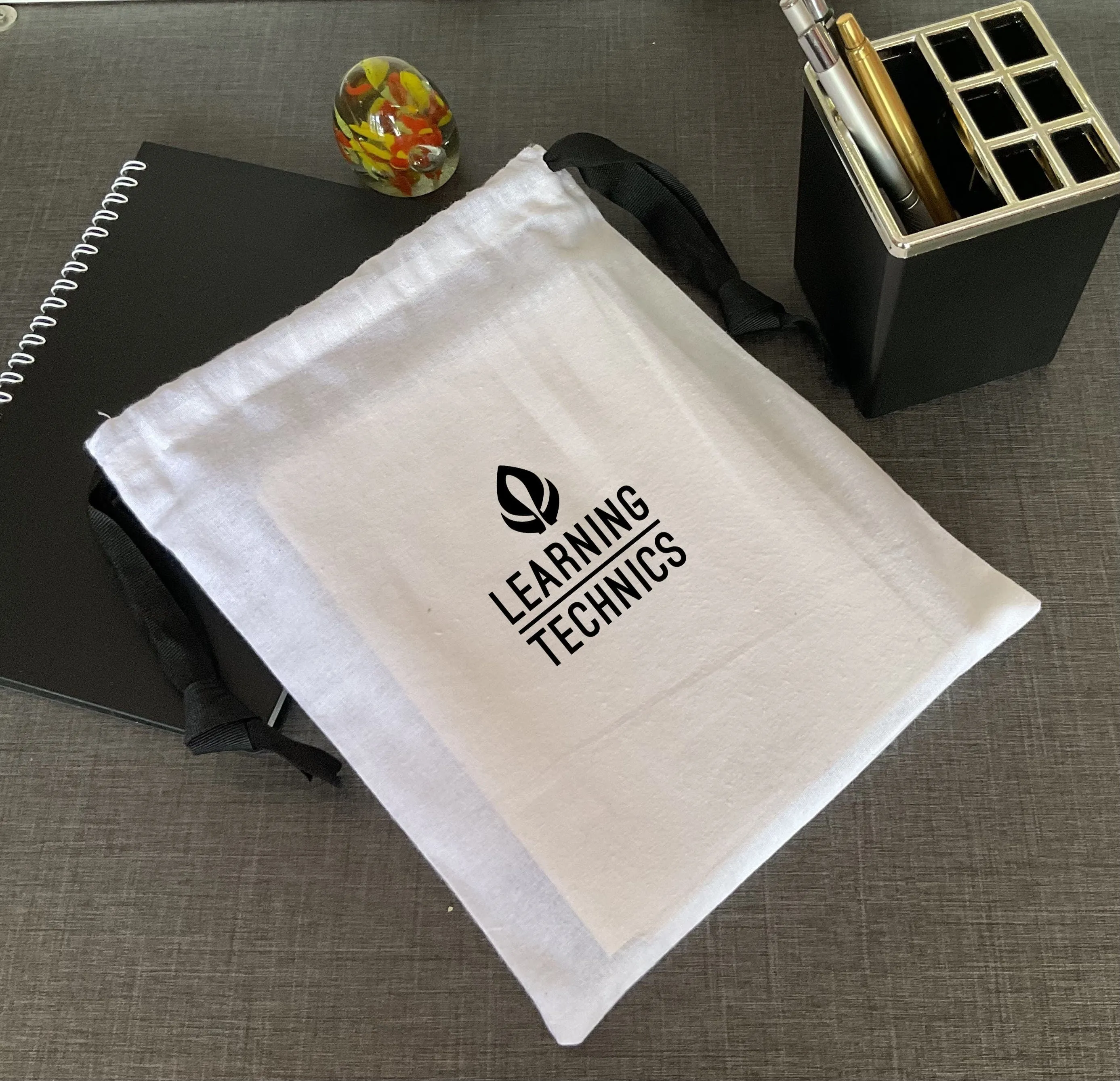 50pcs White Drawstring Pouches Custom White Cotton Bags Small Product Packaging Bags Pouches Chic Wedding Favor Bags