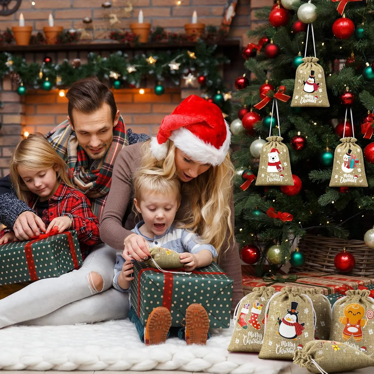 72Pcs Christmas Burlap Gift Bags with Drawstring, Christmas Linen Treat Sacks Drawstring Goody Gift Bags Small Jute Xmas Candy Pouches Reusable Gifts Wrapping Sacks for Xmas Holiday Party Favors