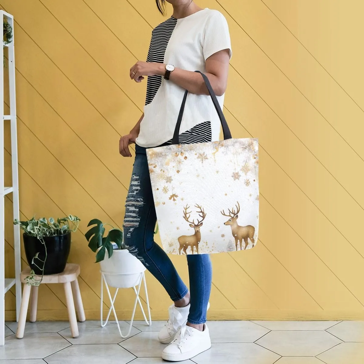 ALAZA Golden Reindeer Deer Merry Christmas Reusable Tote Bag Women Large Casual Handbag Shoulder Bags for Shopping Groceries Travel