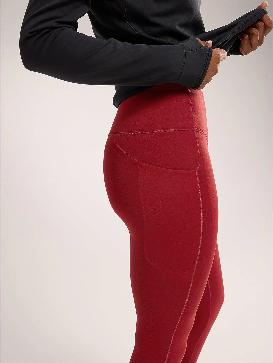 Arc'teryx Essent Warm High-Rise Legging 26 Women's | Our Warmest Essent Legging