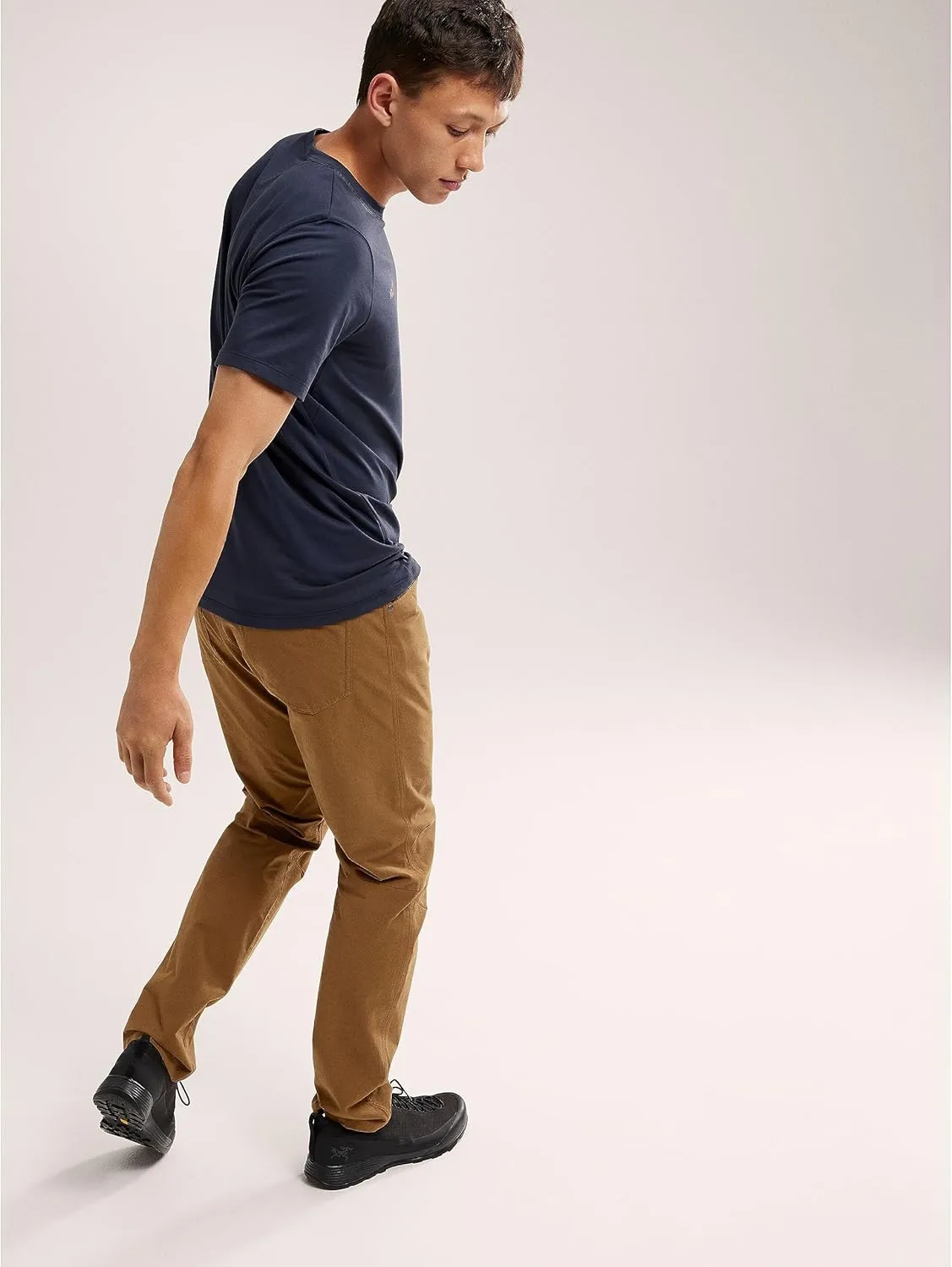 Arc'teryx Levon Pant Men's | Stretch Cotton Blend Pant for Everyday Wear