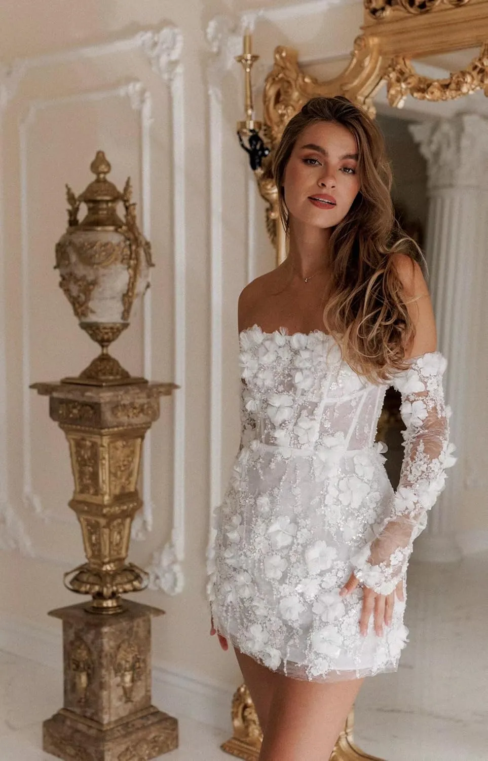 Basgute Short Wedding Dresses for Bride Beach Lace Applique Tulle Strapless Boho Corset Mini Bridal Dress
