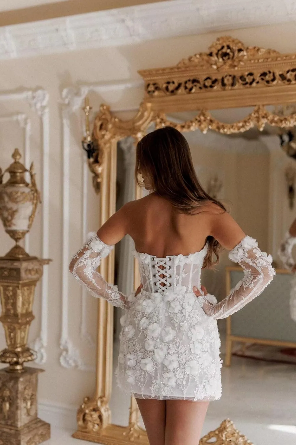 Basgute Short Wedding Dresses for Bride Beach Lace Applique Tulle Strapless Boho Corset Mini Bridal Dress