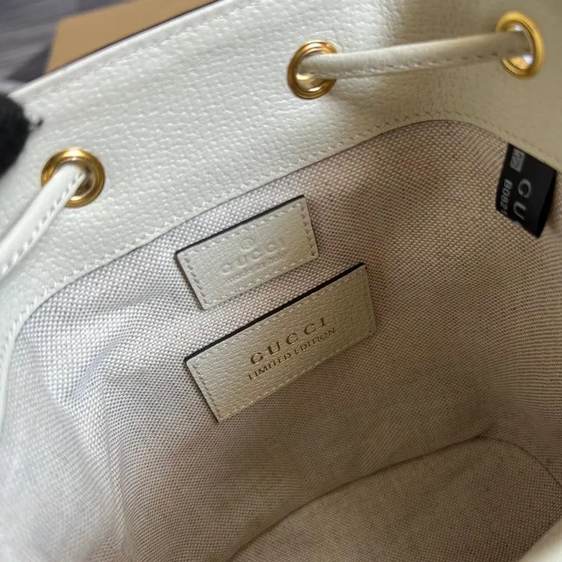 Charm - GG Bags - 1149