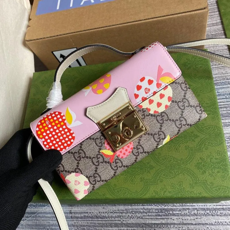 Charm - GG Bags - 1829