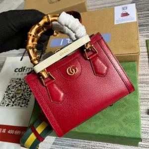 Charm - GG Bags - 867