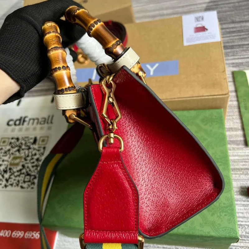Charm - GG Bags - 867