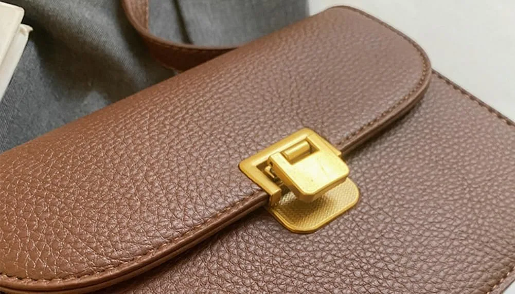 Chic Versatile Women PU Leather Crossbody Shoulder Bag - Vintage Small Square Shape Trendy & Effortlessly Stylish
