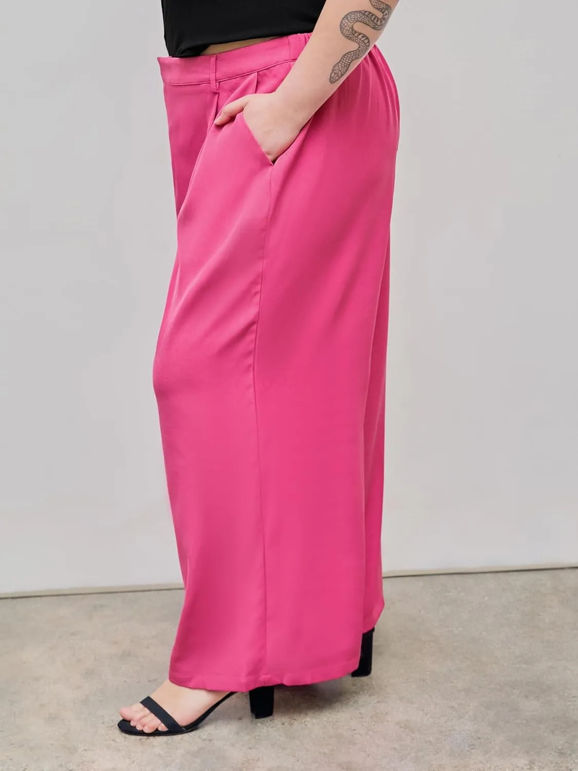 CIDER Mid Waist Pleated Pocket Wide Leg Pants Curve & Plus