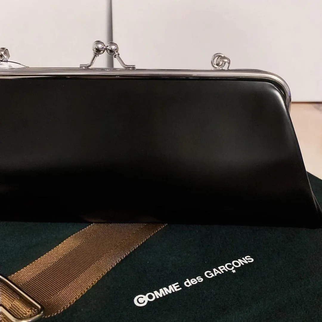 COMME des GARÇONS Aoyama Seatbelt Bag L Size