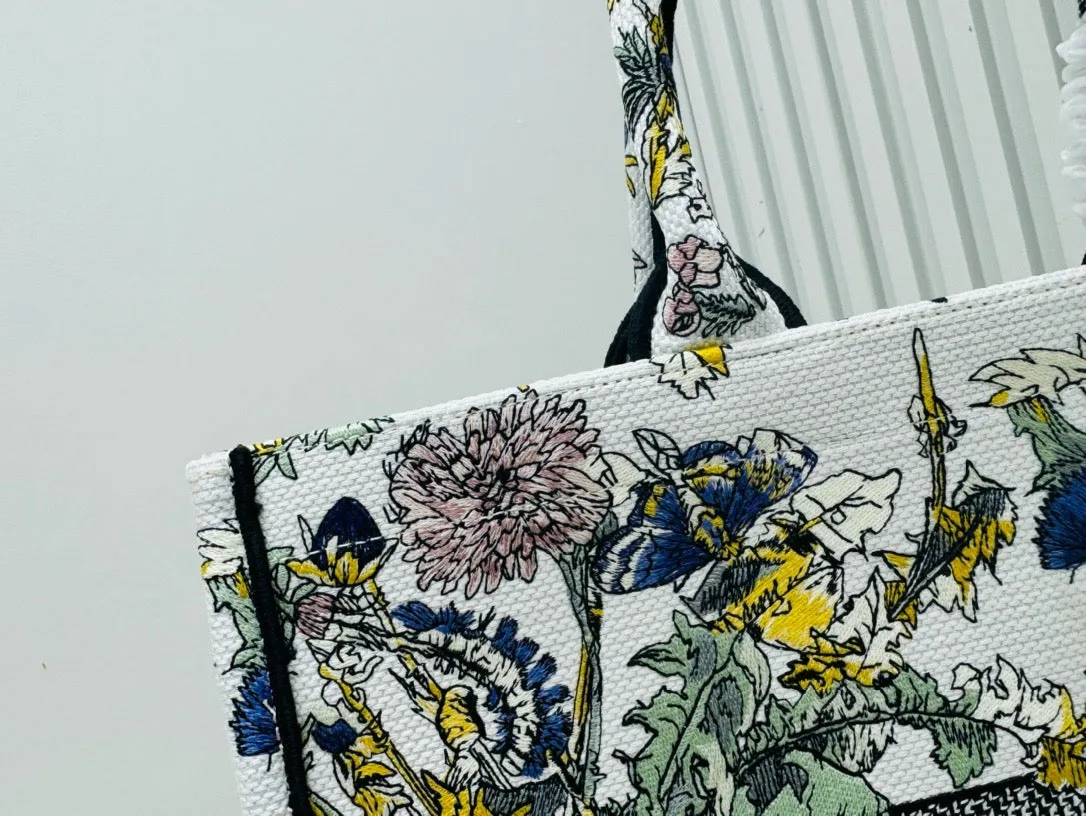 D Book Tote