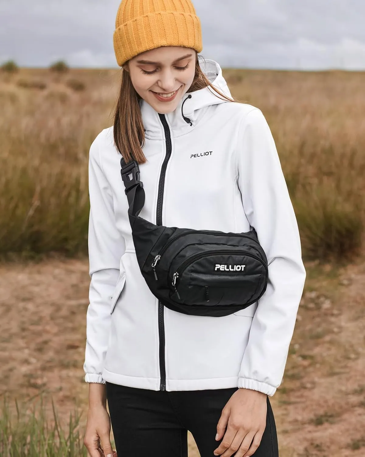 Fanny Pack for Women Men CrossBody Belt Bag Multi Pockets Waist Pack Water Repellent Adjustable Sling Bag for Hiking Running Cyling Traveling Outdoor Black
