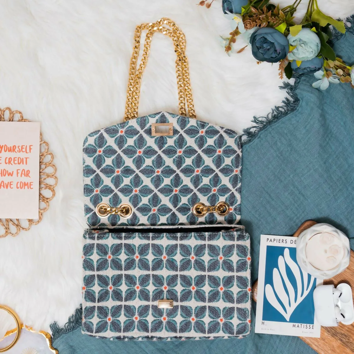 Flower Fusion Go Social Sling