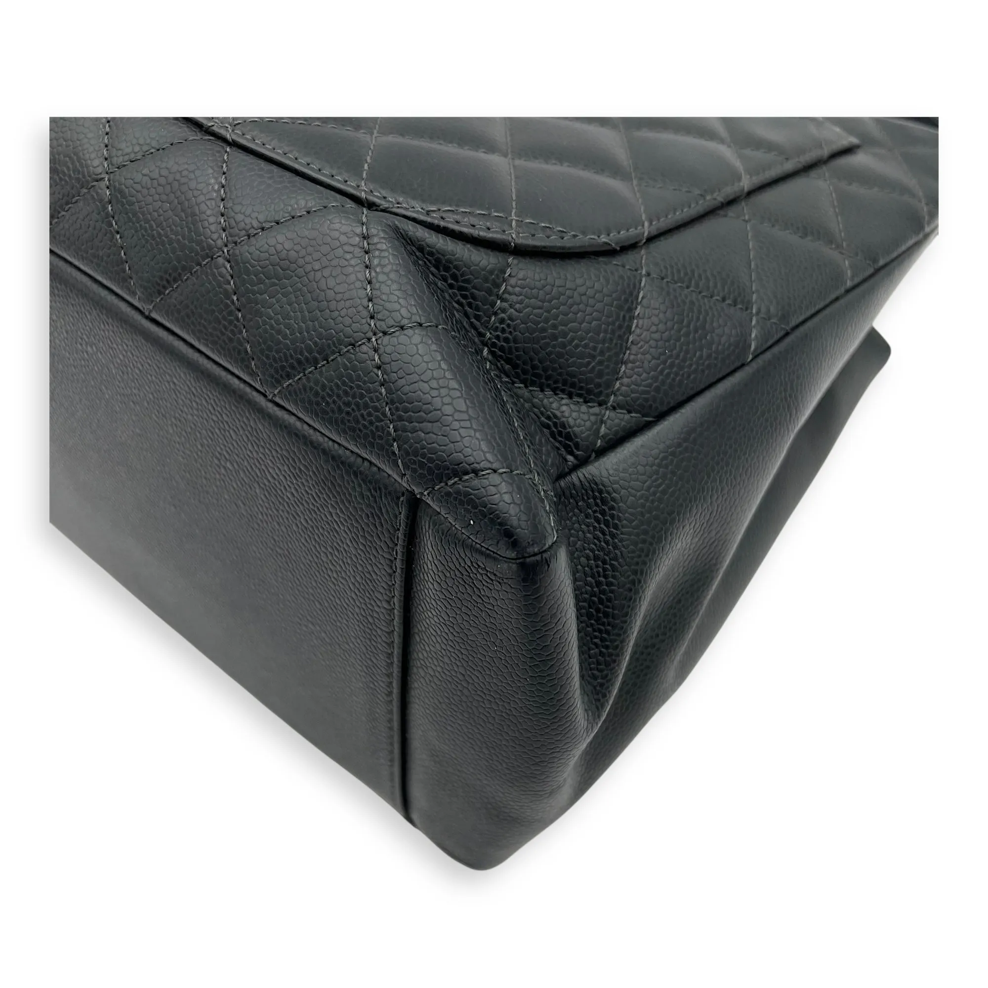 GST Grand Grey Tote Bag in Caviar Leather, Silver hardware