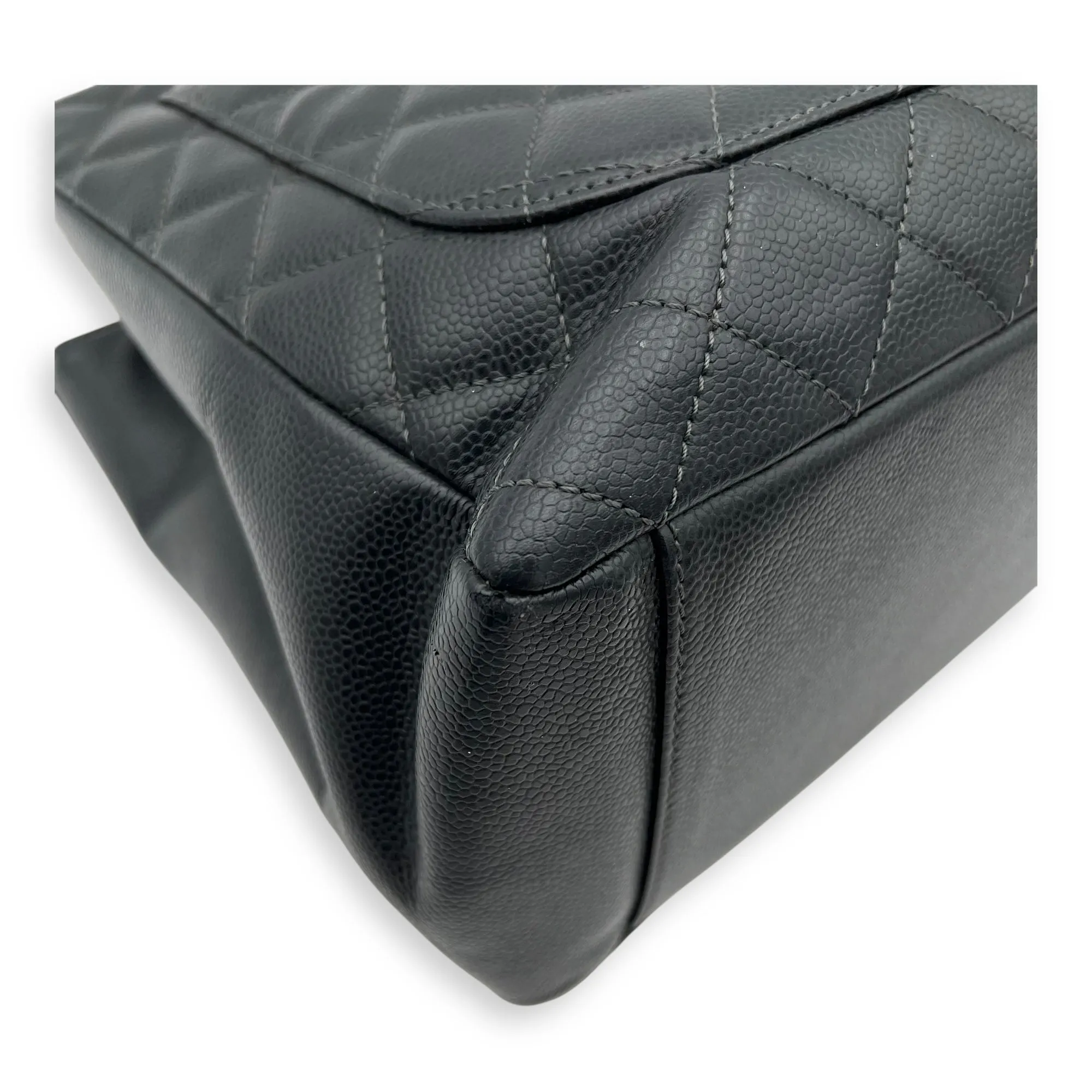 GST Grand Grey Tote Bag in Caviar Leather, Silver hardware