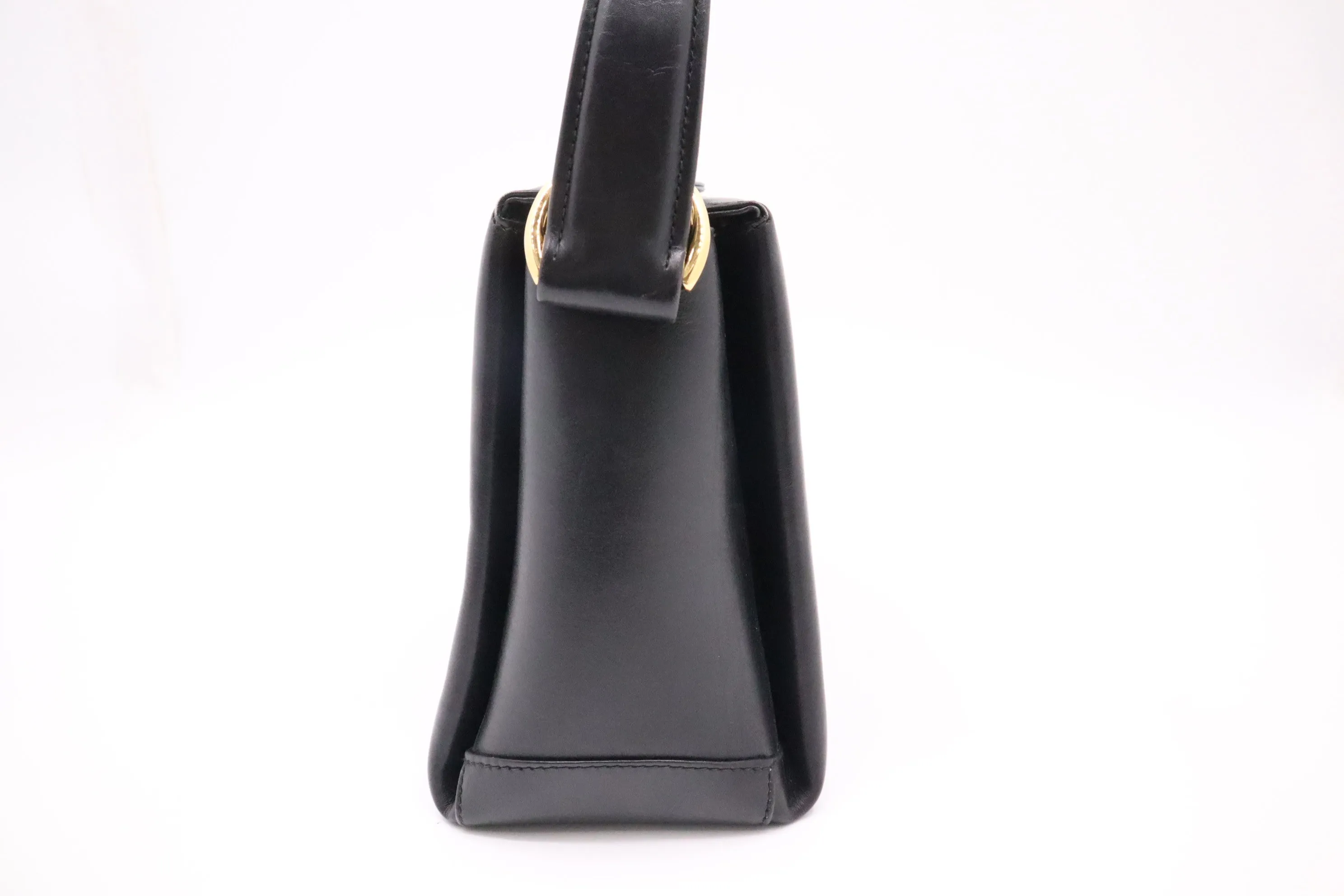 Gucci Handbag in Black Leather
