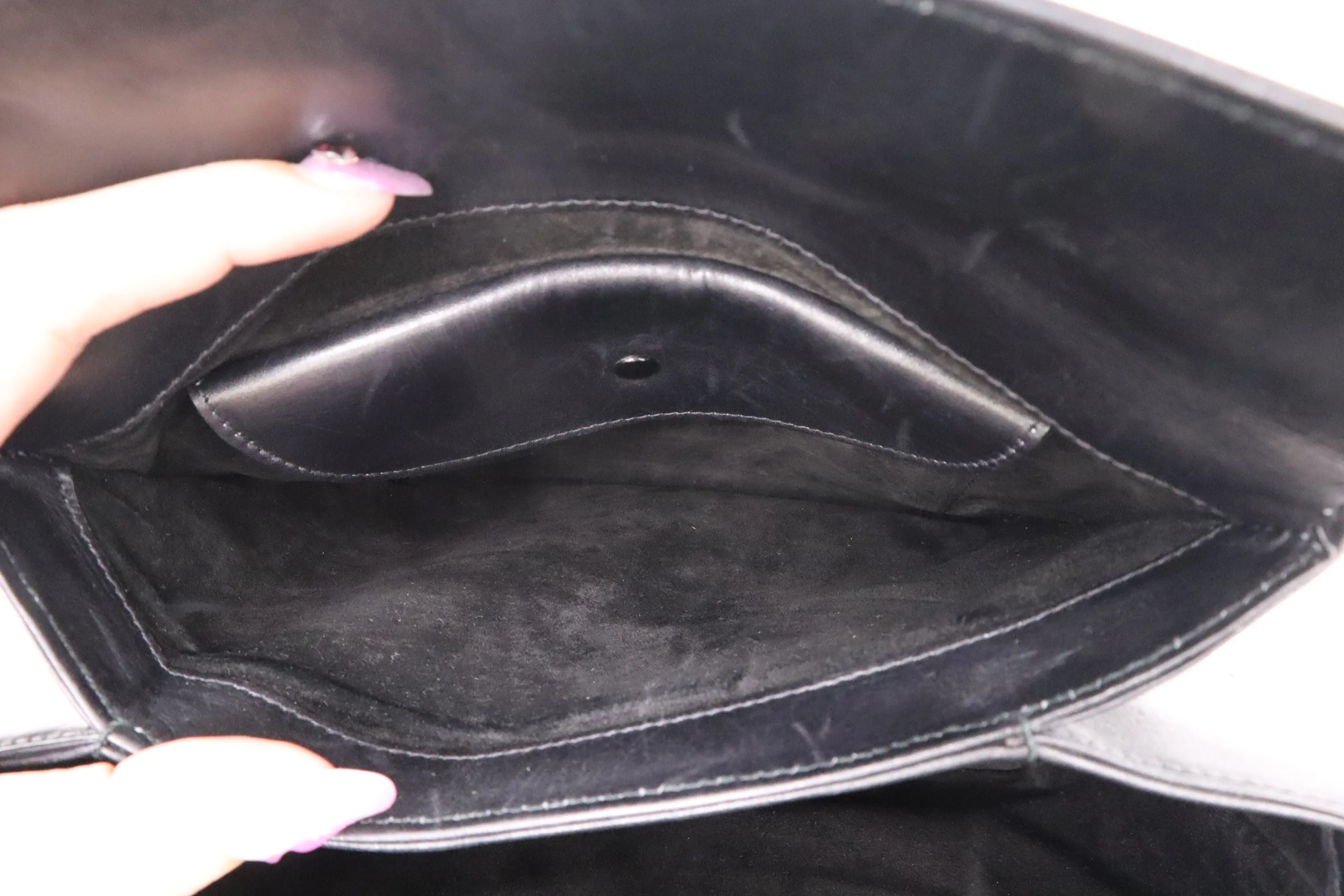 Gucci Handbag in Black Leather