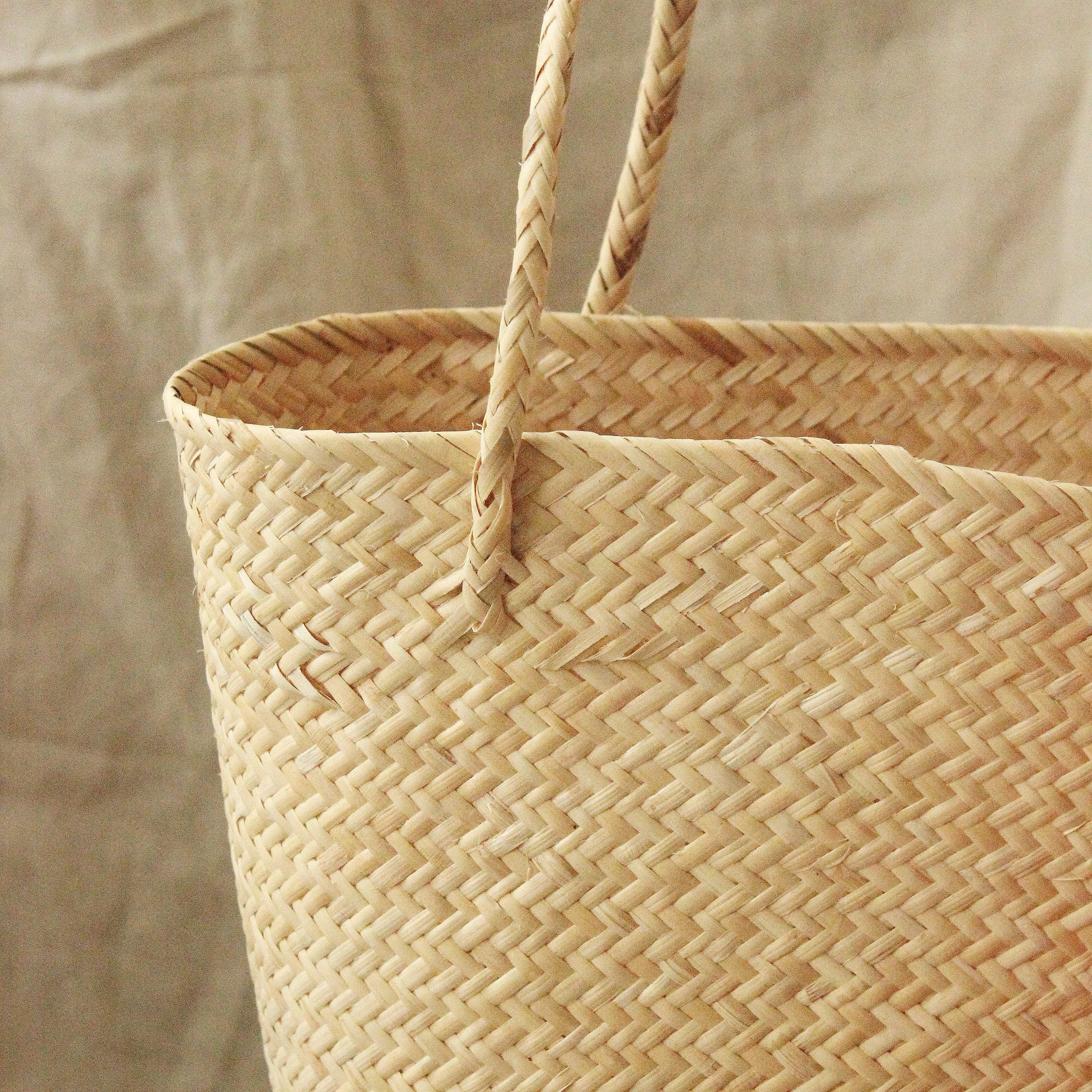 Handwoven Straw - Happy customers Borneo Tote Love Rush with Bag Modern