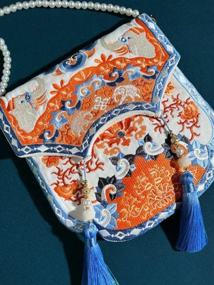 Ivory Crossbody Pouch