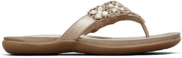 Kenneth Cole REACTION Women's Glam-athon Thong Sandal