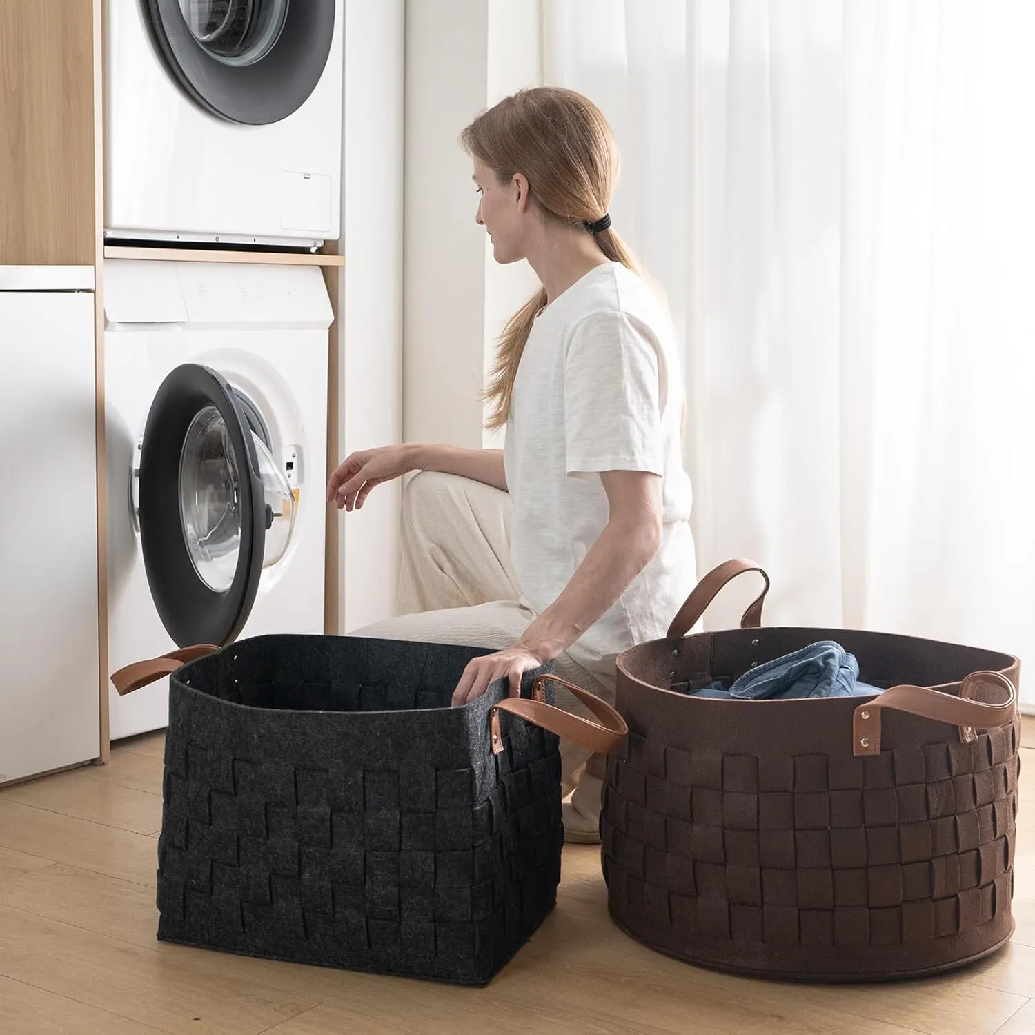 Laundry Basket 20 " x20 x11.8 , Large Felt Fabric Blanket Basket with Leather Handle, Dirt Clothes Laundry Hamper Round for Babies, Dogs and Living Room-Brown