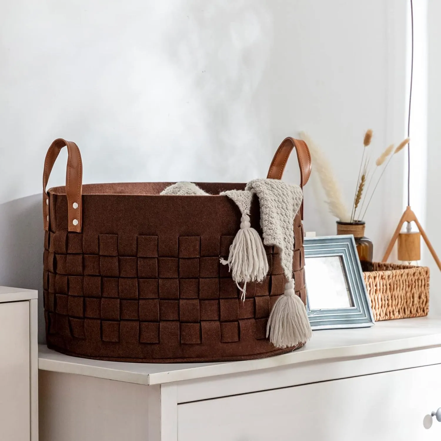 Laundry Basket 20 " x20 x11.8 , Large Felt Fabric Blanket Basket with Leather Handle, Dirt Clothes Laundry Hamper Round for Babies, Dogs and Living Room-Brown
