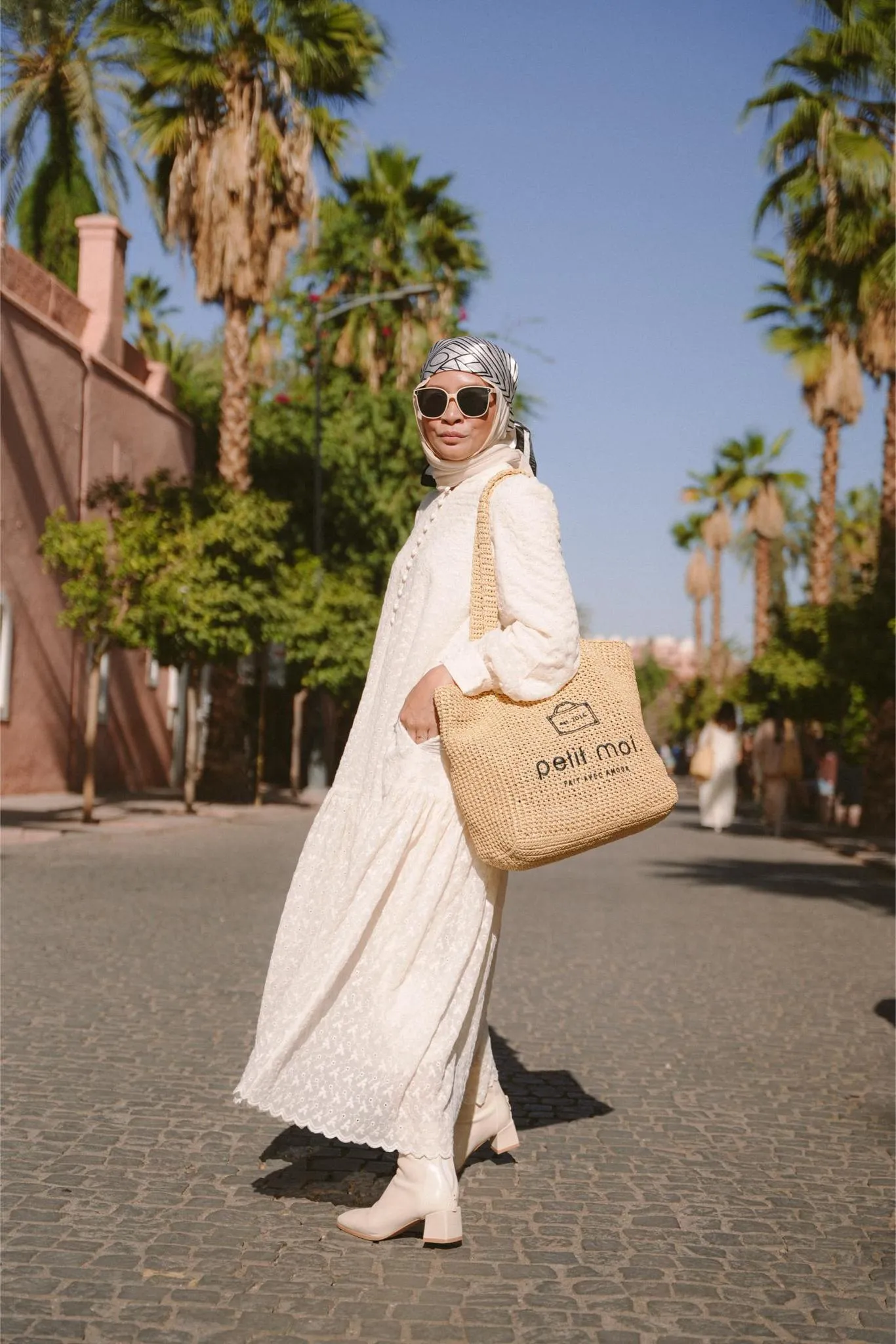 PETIT MOI WOVEN TOTE BAG