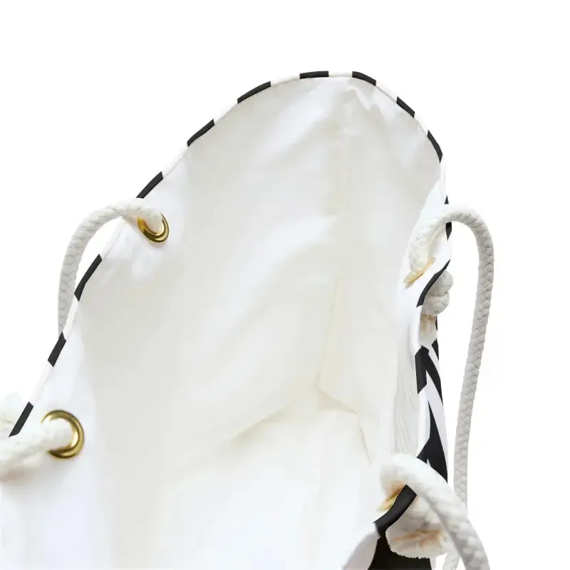 Polyester Weekender Bag Black and White Striped Pattern