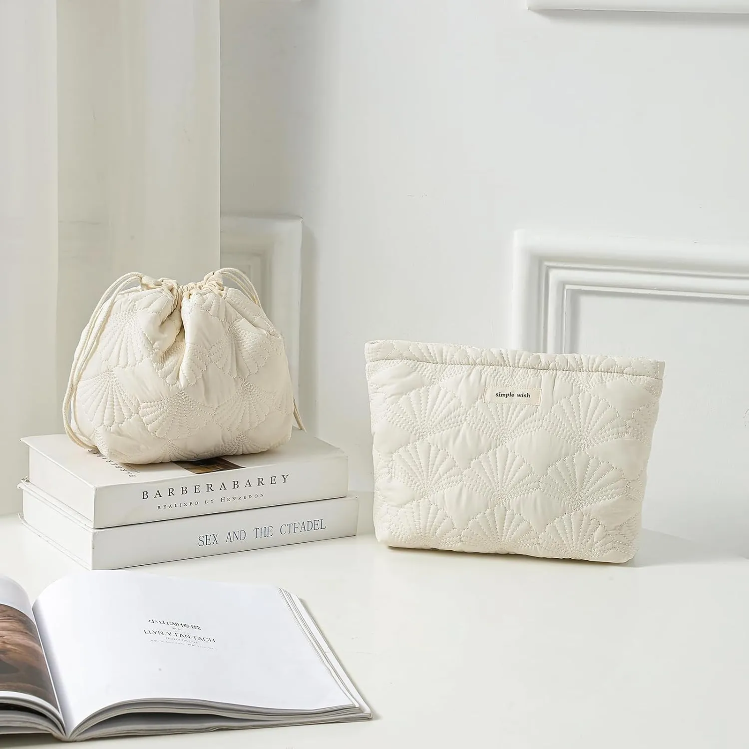 Quilted Cotton Coquette Drawstring Makeup bag, Coastal Granddaughter Aesthetic Cosmetic Bag, Cute Seashell Portable Travel Toiletry Pouch (Drawstring White)