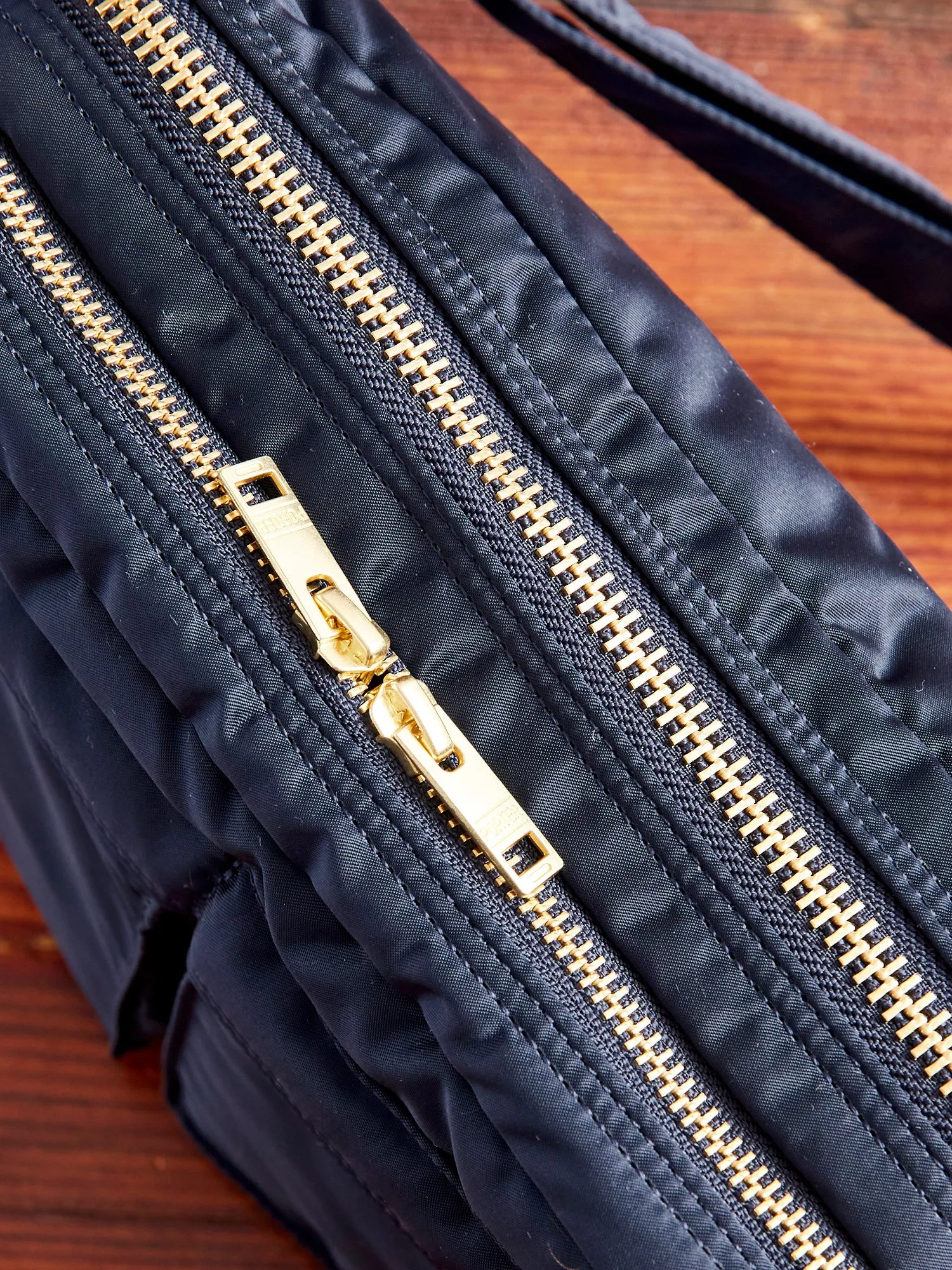 "Tanker" Shoulder Bag (S) in Iron Blue
