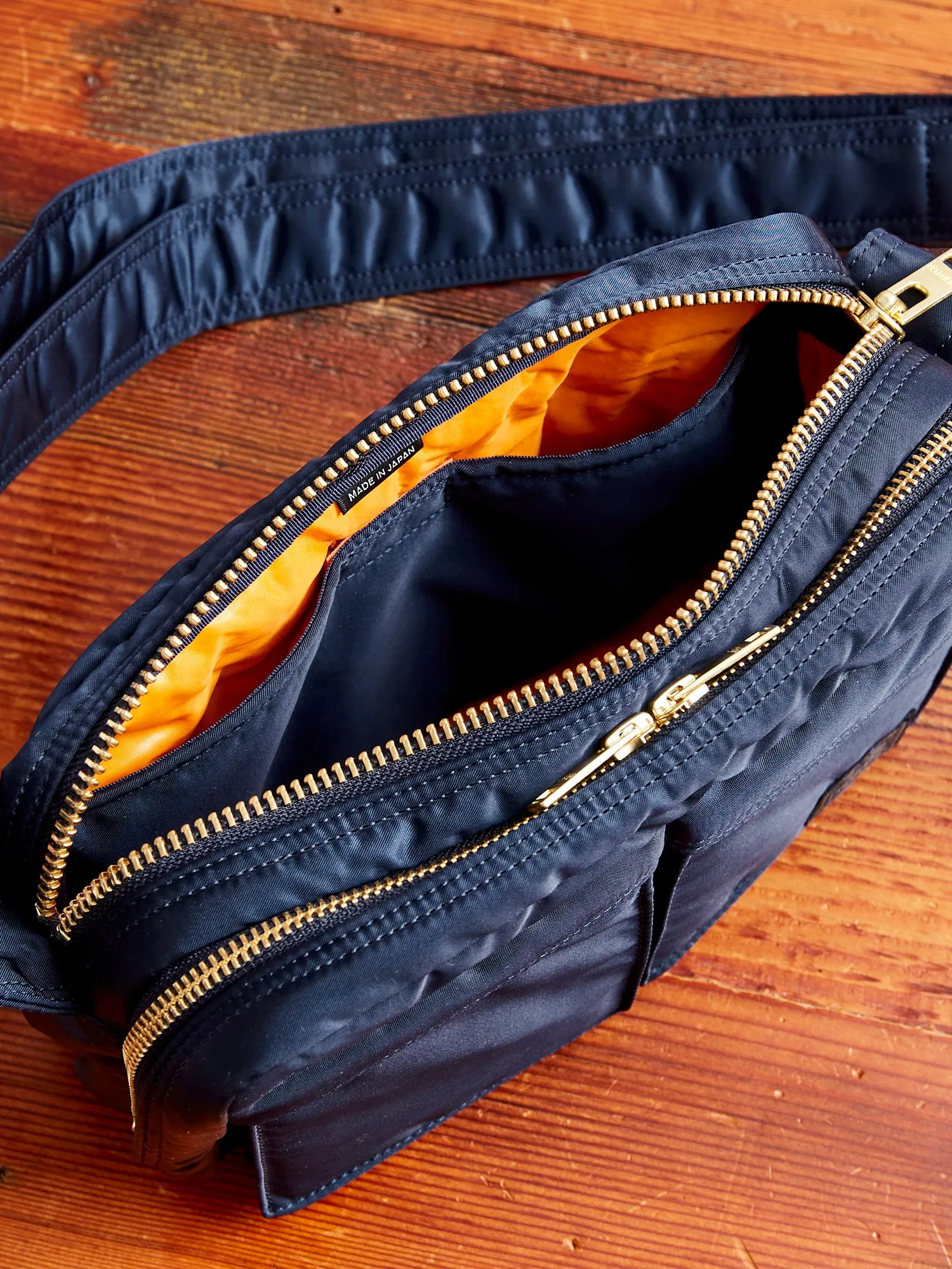"Tanker" Shoulder Bag (S) in Iron Blue