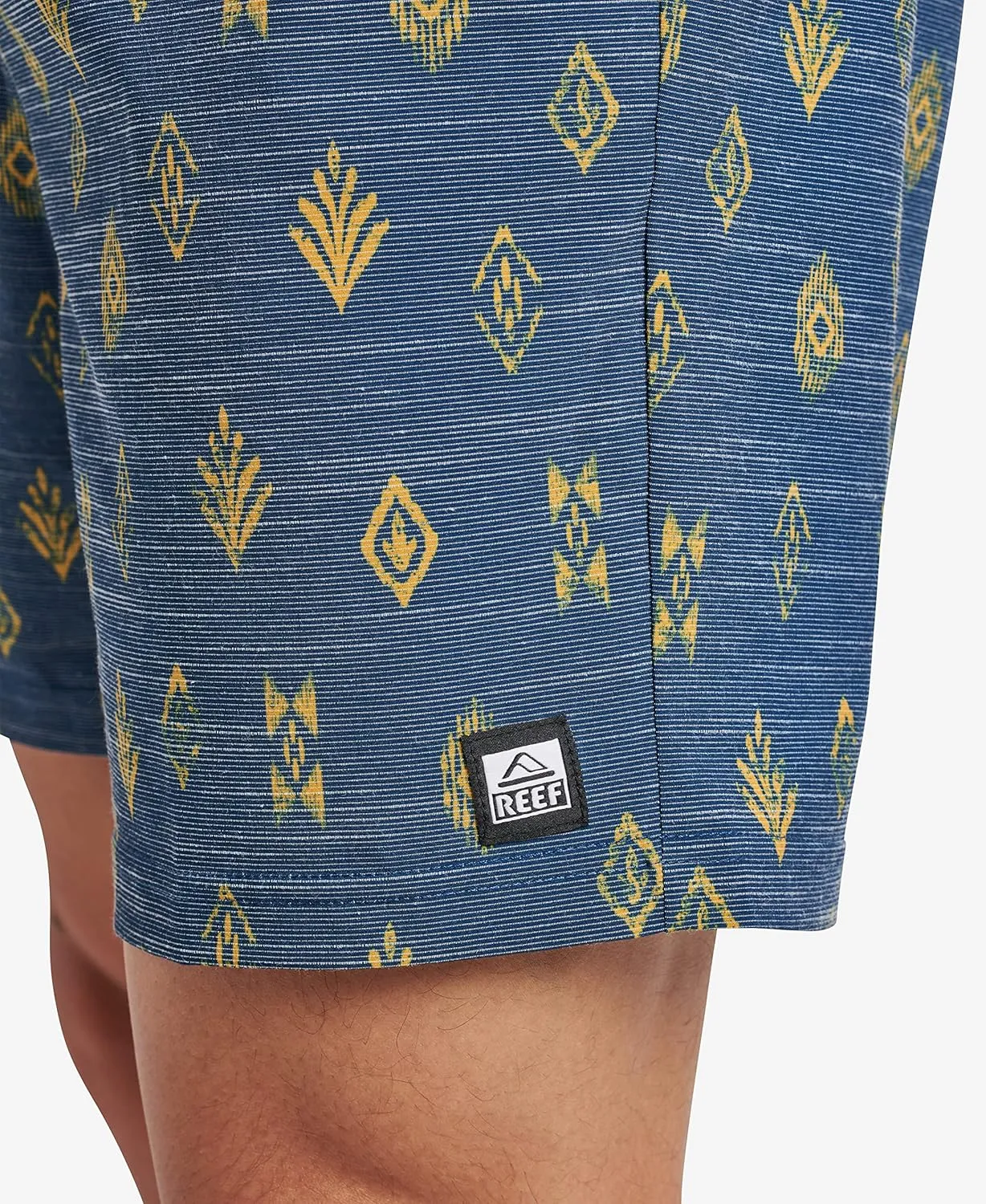 Reef Mens Standard Reno Elastic Waist Short