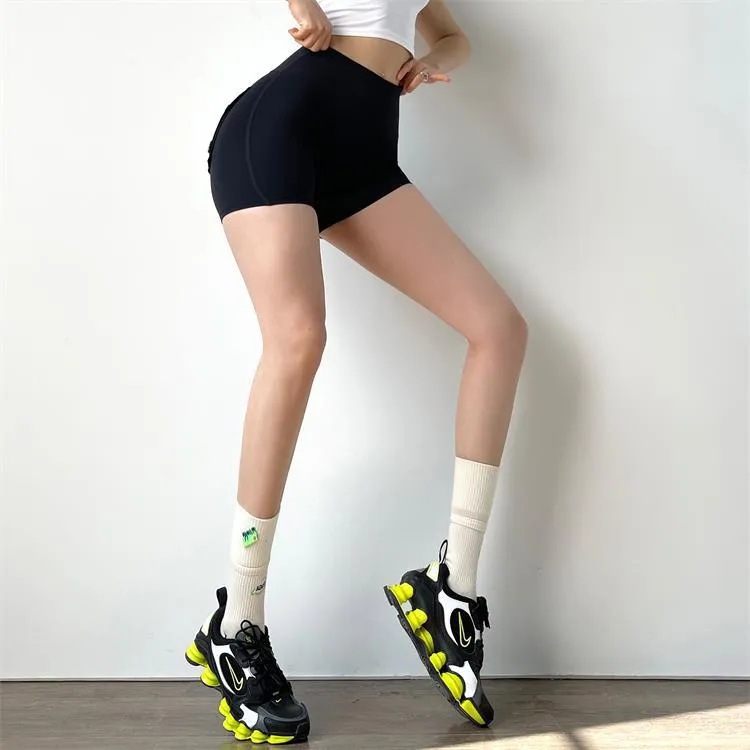 Scrunch Fitness Shorts with Pockets