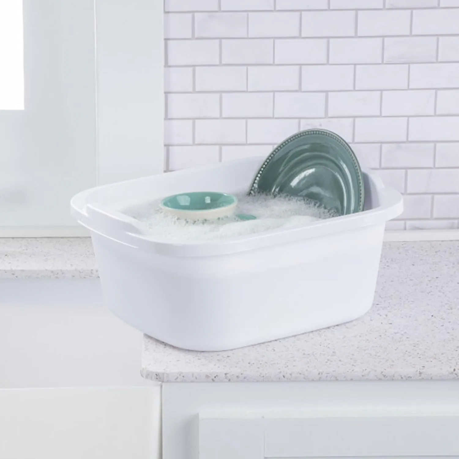 Sterilite 12 Quart Durable Heavy Duty Reinforced Plastic Kitchen Dishpan Basin with Molded Handles for Household Chores and Storage, White, 8 Pack