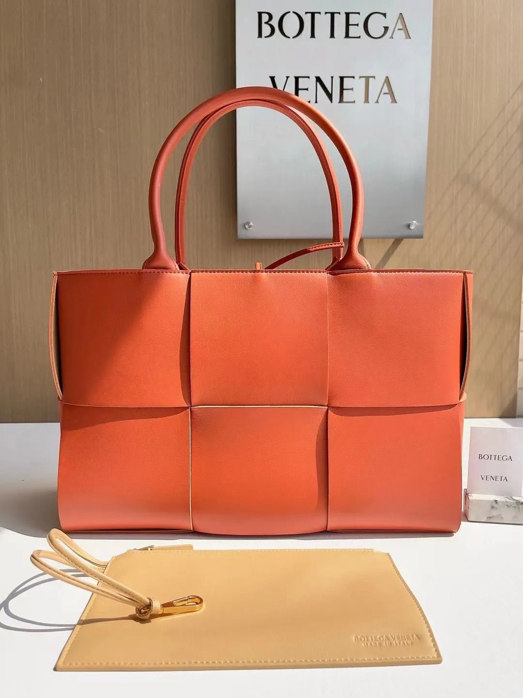 Structured Maxi Weave Tote