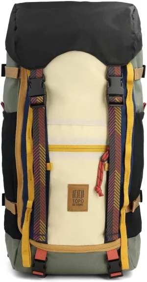 Topo Designs Rover Trail Pack 22L, Molded Back Panel, Waist Belt, Water Bottle Pockets, Bluesign Approved (Bone White/Beetle)