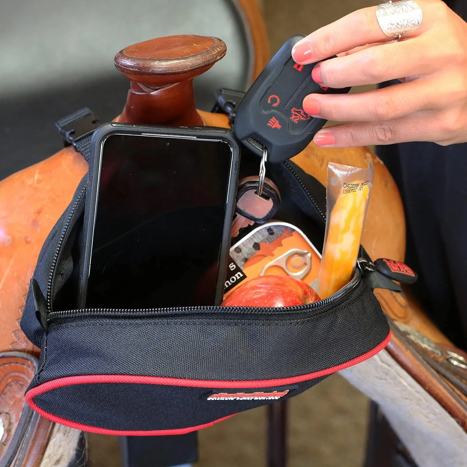 TrailMax Original Pommel Pocket Saddle Bag for Western & Endurance Saddle Horn Bags; Cellphone Pommel Pocket for Trail Riding
