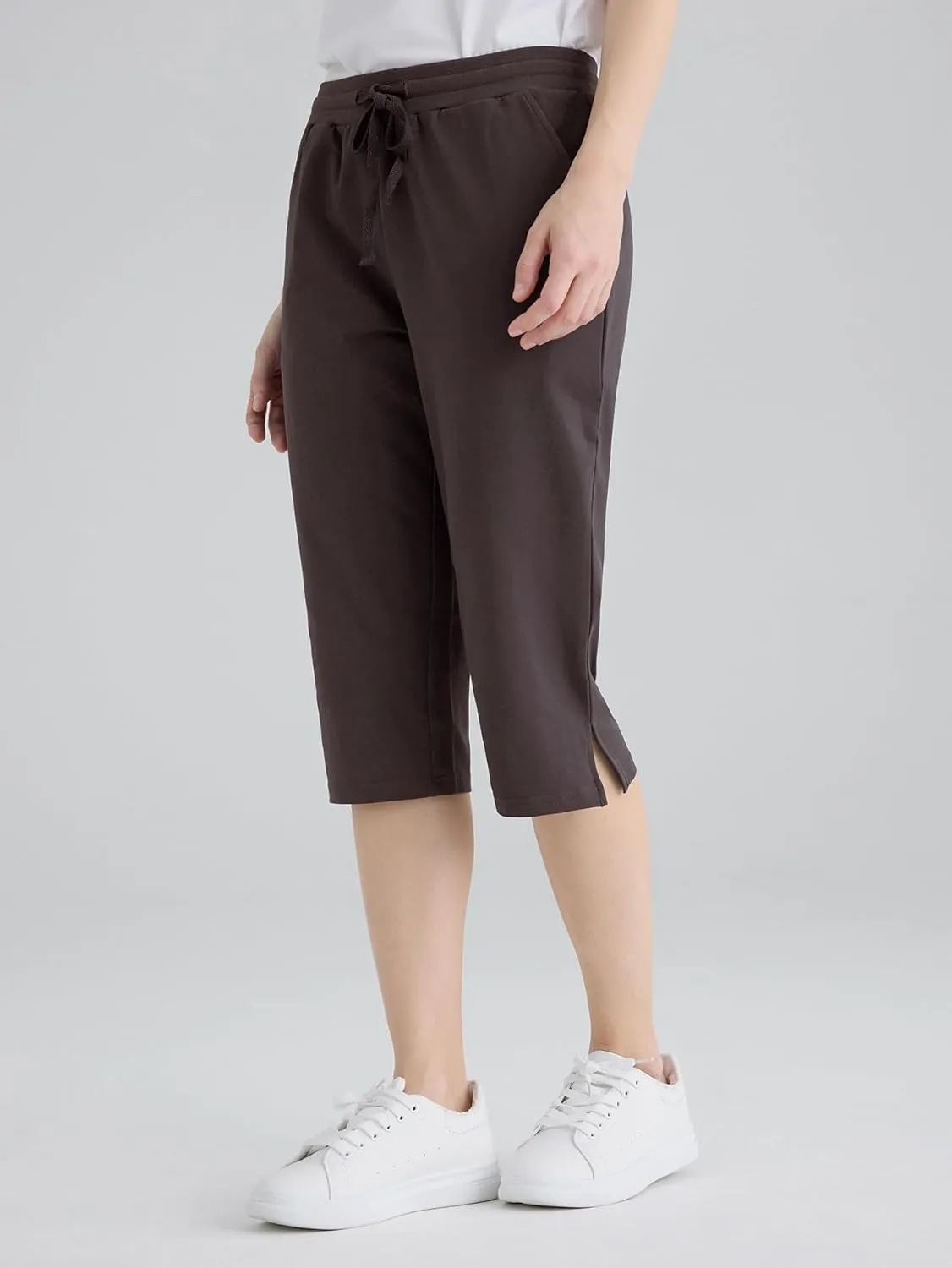 Weintee Women's Petite Cotton Capris with Pockets