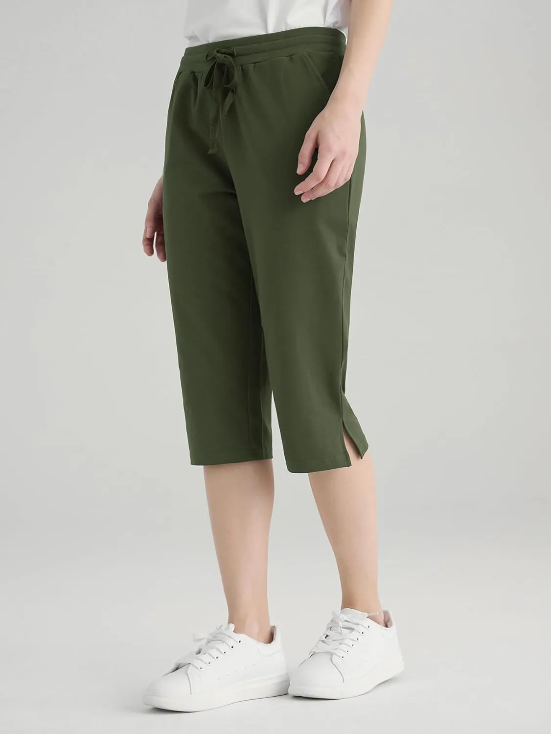 Weintee Women's Petite Cotton Capris with Pockets